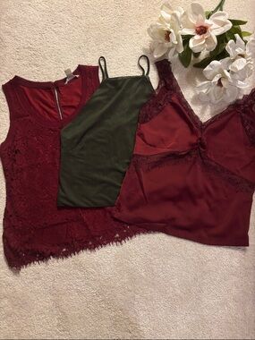 SET OF 3 Elegant Tank Tops